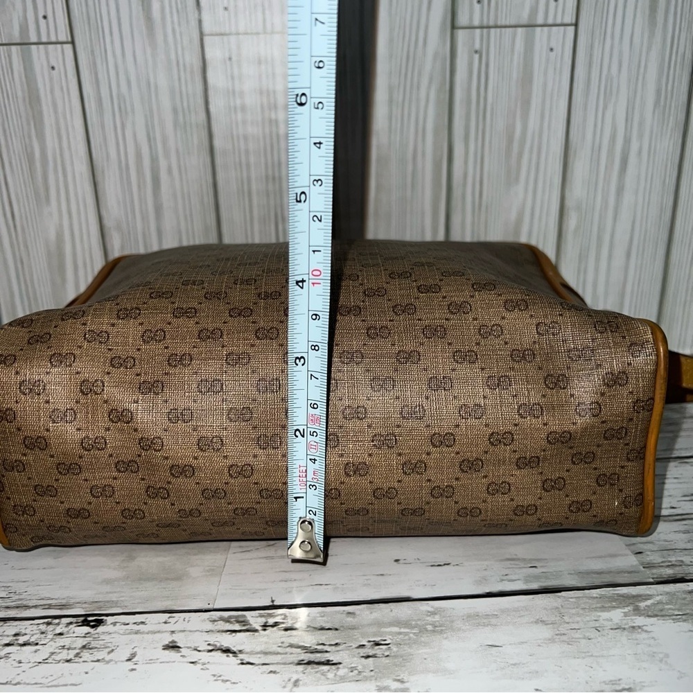 Gucci Vintage GG Monogram Canvas Crossbody Bag Brown Leather Trim Messenger - Picture 8 of 12